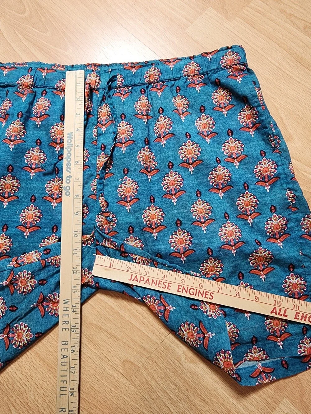 Sundance 100% Cotton Lightweight Pull On Drawstring Shorts Blue Pattern Large